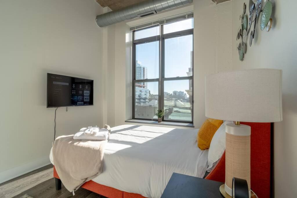 Spacious 2Br Vacation Rental With City View, Optional Parking And Gym Near Mccormick Place & Downtown Chicago Attractions Exterior photo