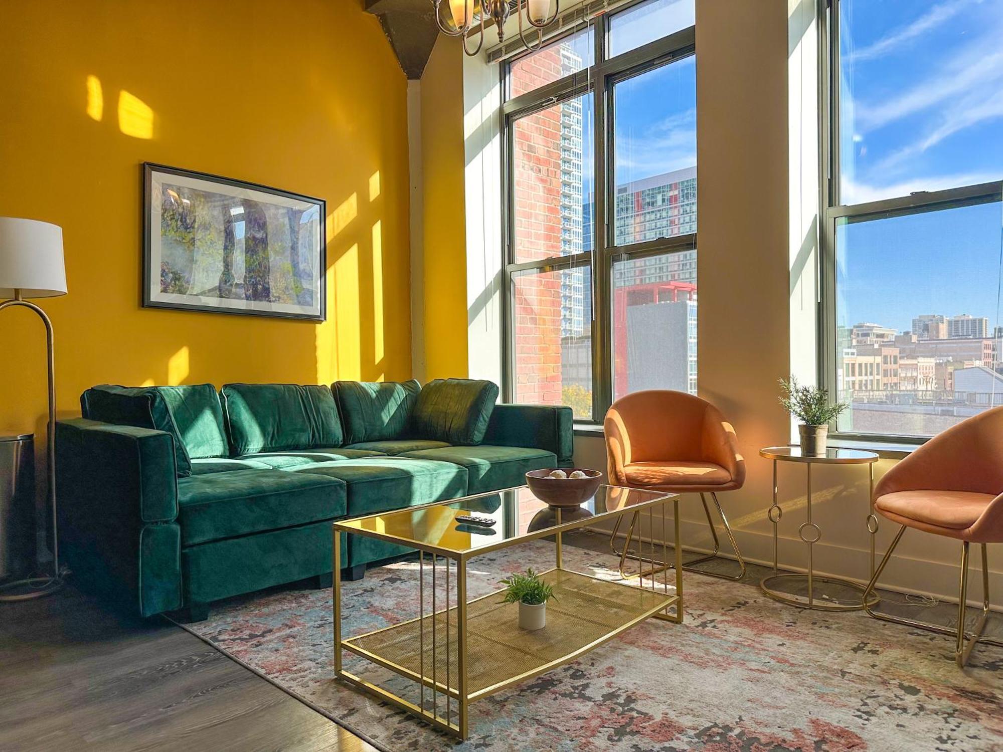 Spacious 2Br Vacation Rental With City View, Optional Parking And Gym Near Mccormick Place & Downtown Chicago Attractions Exterior photo